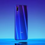 The flagship smartphone Redmi Snapdragon 855 chip "lit" in the photo