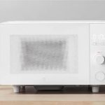 Xiaomi introduced a microwave with Wi-Fi and voice control for $ 58