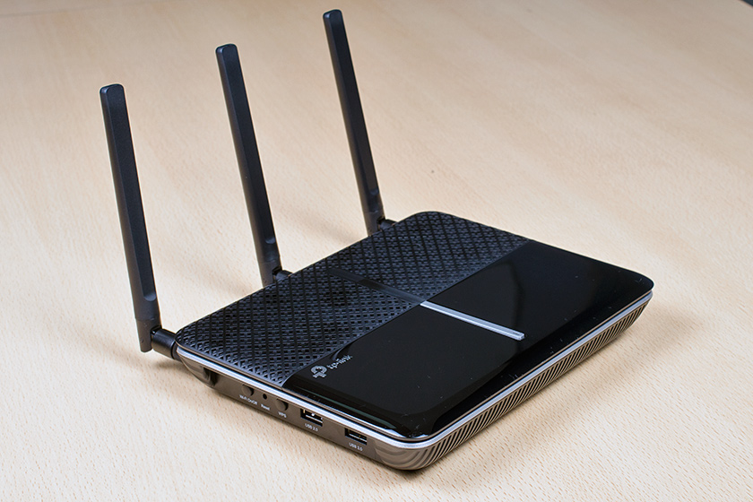 combinatie Houden consultant TP-Link Archer C2300 Wi-Fi Router Review: Three Online Cinemas in the House  - Geek Tech Online