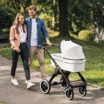 Bosch demonstrated a baby stroller: it will ride on its own (actually not)