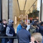 Sales of iPhone 11, iPhone 11 Pro and iPhone 11 Pro Max started: traditional queues could not do without