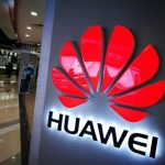 Huawei will be able to return Google services to its smartphones, but Trump is still thinking