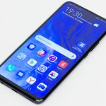 تكريم مراجعة 9XO من المتوسط ​​دون كاميرا واسعة الزاوية ، ولكن مع NFC