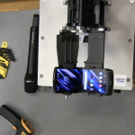 Nu la fel de rezistent cum era de așteptat: mecanismul Motorola RAZR clamshell a rupt după 27.000 de coturi