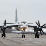 Російські бомбардувальники показали успішне ухилення від удару