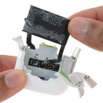 How Charging AirPods Headphones and Case Works