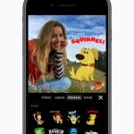 Clips update with a new interface, three-dimensional selfies and stickers from "Star Wars"