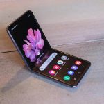 Samsung Galaxy Z Flip 5G in TENAA: a dual camera, an overclocked Snapdragon 865 chip and a gray body color
