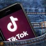У Росії створять аналог TikTok для школярів