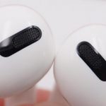 Das Netzwerk enthält Bilder von neuen drahtlosen Kopfhörern Apple AirPods 3