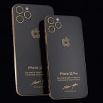 En Russie, a présenté l'iPhone 12 Pro avec un morceau de col roulé Steve Jobs