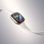 Fitbit безкоштовно змінює смарт-годинник Sense через проблеми з ЕКГ