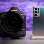 تمت مقارنة الكاميرا في Samsung S21 Ultra بكاميرا احترافية