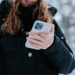 Apple may release iPhone without connectors