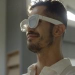 Lunettes AR conceptuelles Samsung Glasses Lite et AR Glasses montrées dans une publicité
