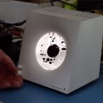 You can look at it forever: a loudspeaker with a ferromagnetic liquid that moves to the beat of the music