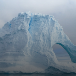 Underwater seismometers can record the movement of glaciers
