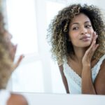 What foods to eat and what to refuse to make the skin look radiant