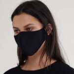 Hedvábí by mohlo učinit lékařské masky účinnějšími