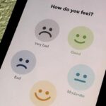 Who can benefit from psychotherapy mobile apps