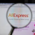 AliExpress a decis să se „căiască” pentru interdicția Qiwi și a scăzut dolarul la 57 de ruble
