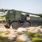 Francie oznámila nový balíček vojenské pomoci pro Ukrajinu: čekáme na samohybné dělostřelectvo Caesar