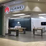 Media: Huawei has resumed deliveries of smartphones and other gadgets to Russia. Huawei itself is still silent