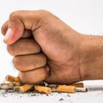 Narcologist advises how to beat nicotine cravings