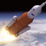 NASA announced the first flight of a huge lunar rocket SLS