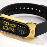 Add gold to a fitness bracelet for 3 thousand rubles? Accessories for Xiaomi Mi Band released