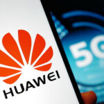 Seria Huawei Mate 50 va primi suport 5G, dar printr-o cârjă