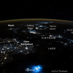 Look at the "otherworldly" spots in the Earth's atmosphere: photo taken by an unknown astronaut