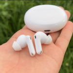 Real Chinese luxury: how Oppo's flagship TWS headphones differ from AirPods and other competitors
