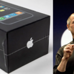 Un iPhone nedeschis de prima generație într-un film de fabrică s-a vândut la licitație pentru aproape 40.000 de dolari