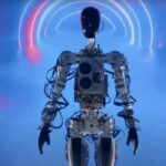 Elon Musk introduced the prototype humanoid robot Optimus