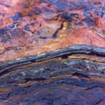 Found the oldest signs of life on Earth: they are almost the same age as the planet