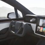Tesla Model S and Model X electric cars received full Steam support. Now you can run top games in the car