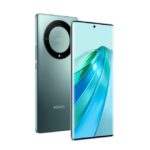 Honor готує до виходу на глобальному ринку Magic 5 Lite: смартфон з AMOLED-екраном на 120 Гц, чіпом Snapdragon 695 та батареєю на 5100 мАг