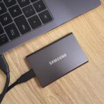 Samsung T7 SSD 1TB USB 3.2 Gen2 se vinde pe Amazon cu mai puțin de 100 USD