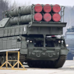 Les artilleurs ukrainiens ont publié une vidéo spectaculaire de la destruction du dernier système de défense aérienne russe "Buk-M3"