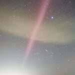 Osserva il raro fenomeno atmosferico STEVE nei cieli della Nuova Zelanda