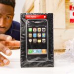 Blogger paid $40,000 for the first iPhone in original packaging to unpack it on camera (video)